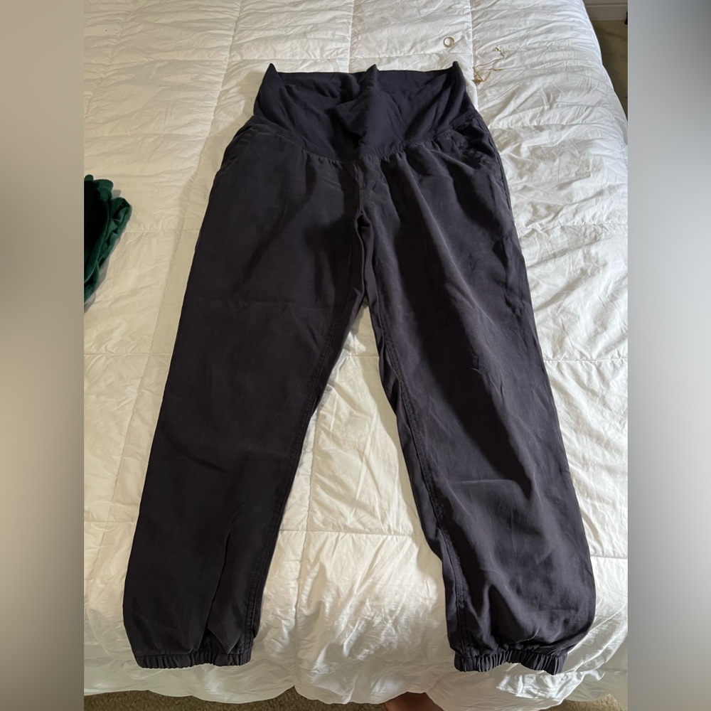 Old Navy Maternity Joggers